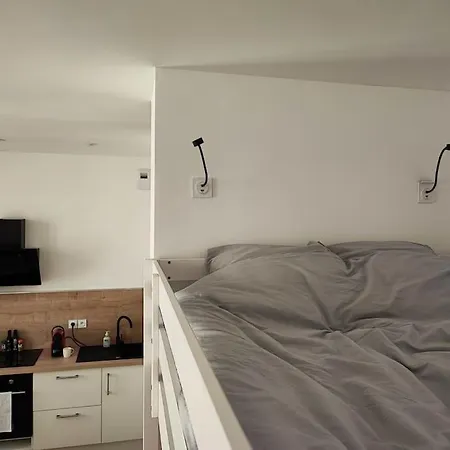 Escale Entre Cite Et Bastide Clim Wifi Smart Tv